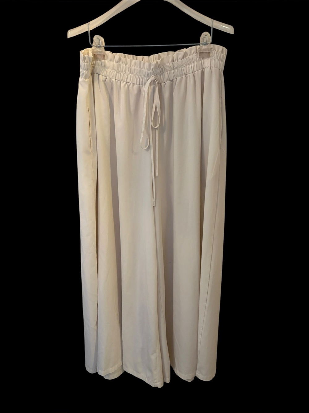 Women’s Plus Sz White Extra Wide Drawstring Pants . Flowy and Elegant-Sz 2x